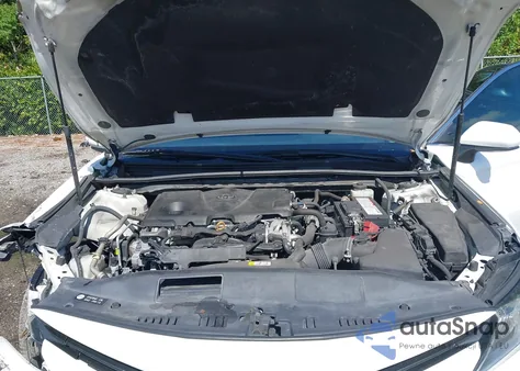 2018 Toyota Camry Le from USA, damaged, VIN 4T1B11HK7JU671057